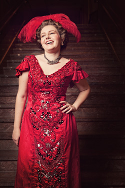 Michelle Guefen as Dolly Levi