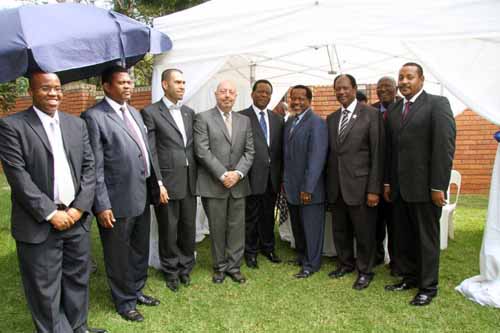 From second to left: Prince Thulani, Deputy Israeli Ambassador Yaakov Finkelstein, Israeli Ambassador Dov Segev-Steinberg, His Majesty King Zwelithini, Bishop Lekganyane (ZCC), Rev. Meshoe (ACDP). The other members are part of the ZCC